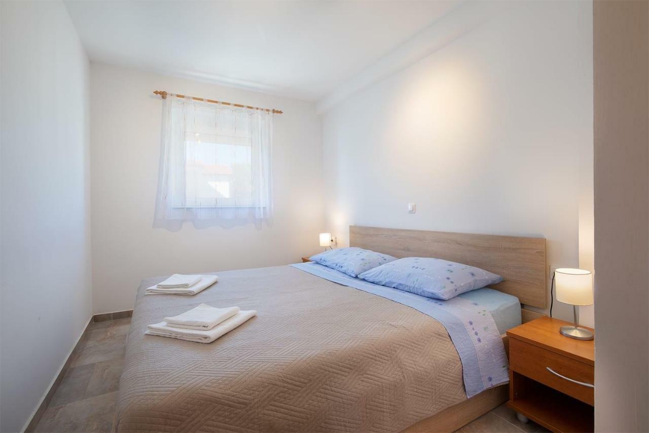 Apartmani Dujmovic Μεντουλίν Εξωτερικό φωτογραφία